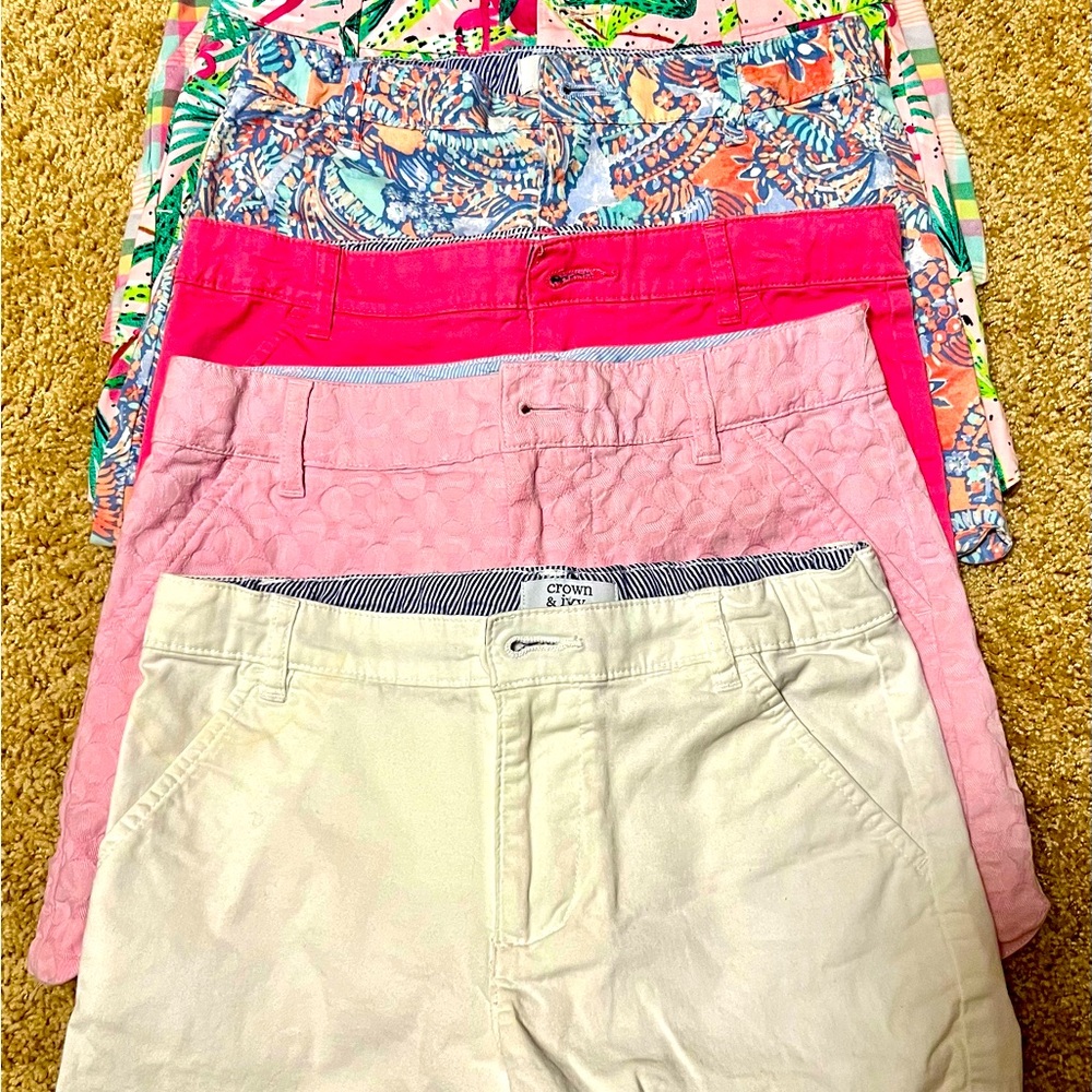 Scalloped shorts for girls (Crown & Ivy), size 10